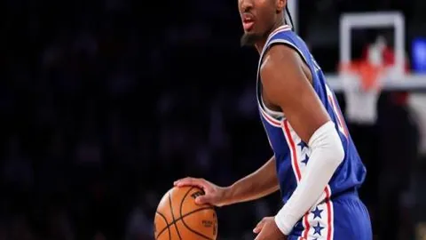 太阳战胜骑士保持三连胜，杜兰特狂揽42分6板8助，米切尔投篮命中率低至18中2